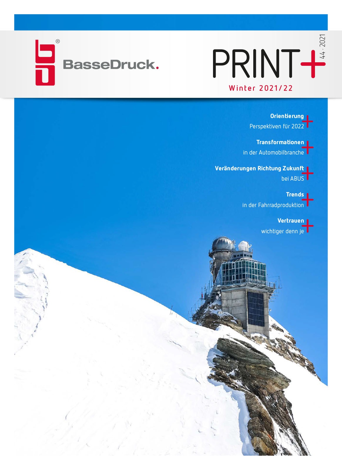 Cover of the BasseDruck customer magazine PRINT+, winter 2021/2022 issue